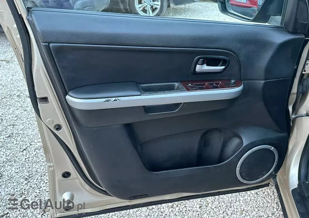 SUZUKI Grand Vitara 1.9 DDiS De luxe