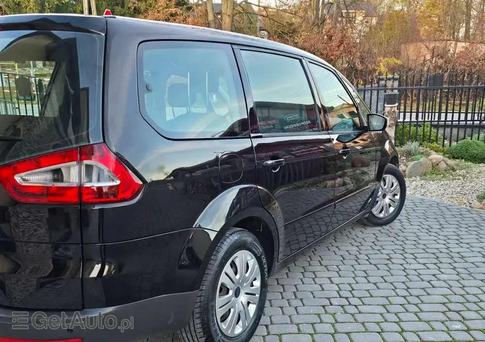 FORD Galaxy 2.0 Ghia