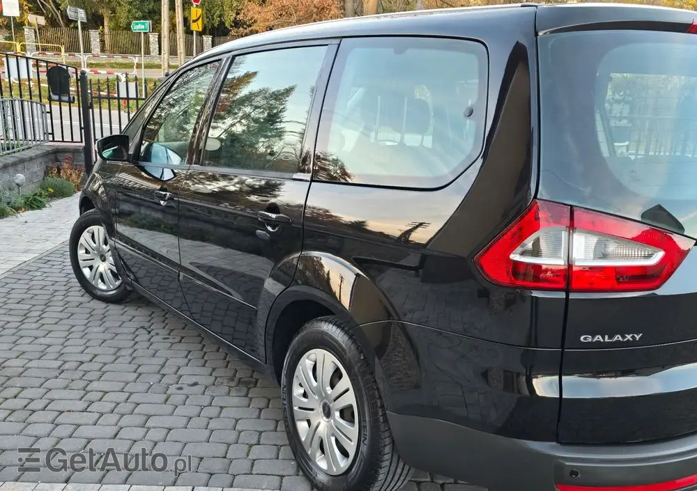 FORD Galaxy 2.0 Ghia