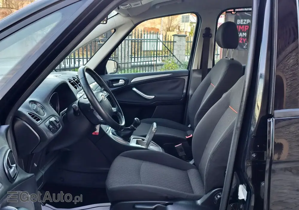 FORD Galaxy 2.0 Ghia