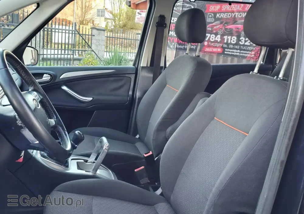 FORD Galaxy 2.0 Ghia