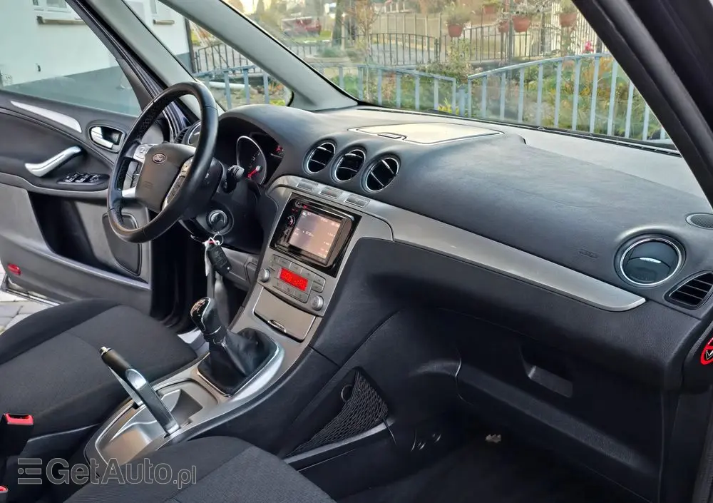 FORD Galaxy 2.0 Ghia