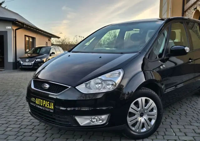 FORD Galaxy 2.0 Ghia