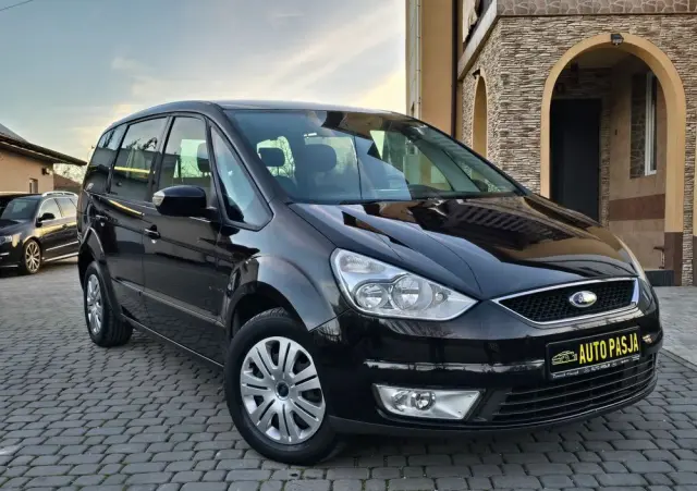 FORD Galaxy 2.0 Ghia