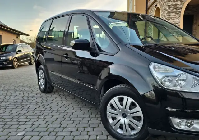 FORD Galaxy 2.0 Ghia