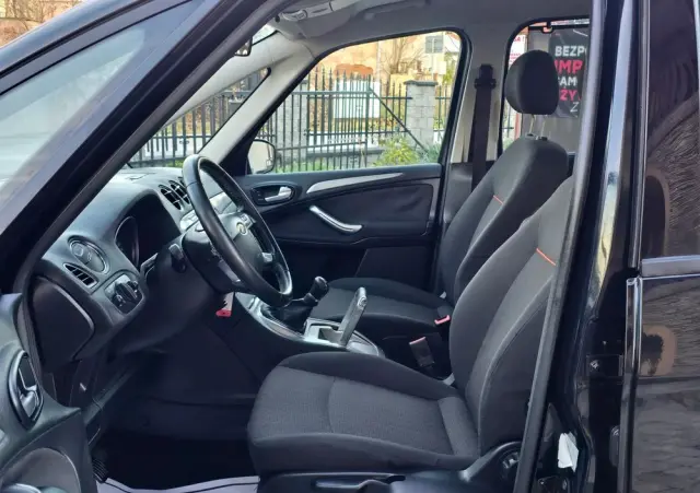 FORD Galaxy 2.0 Ghia