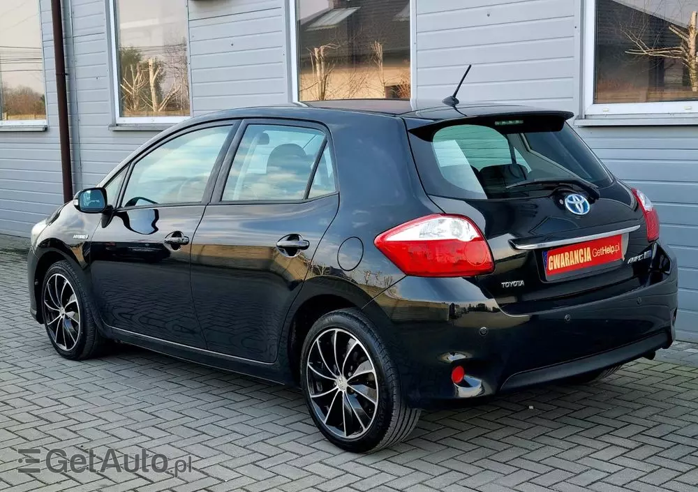 TOYOTA Auris 1.8 HSD Prestige NAVI