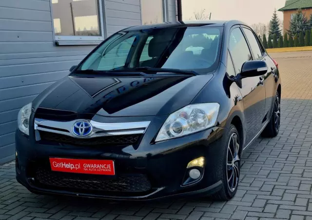 TOYOTA Auris 1.8 HSD Prestige NAVI