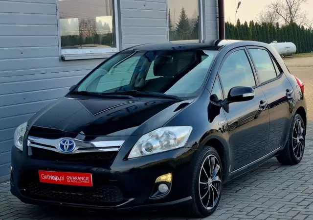 TOYOTA Auris 1.8 HSD Prestige NAVI