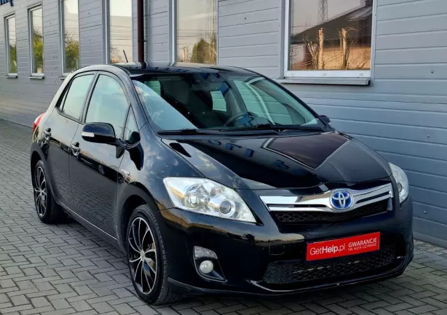 TOYOTA Auris 1.8 HSD Prestige NAVI