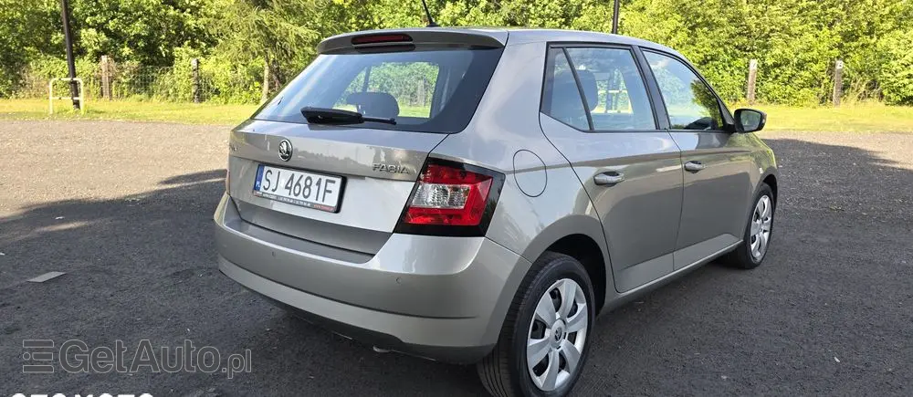 SKODA Fabia 1.4 TDI DSG Drive