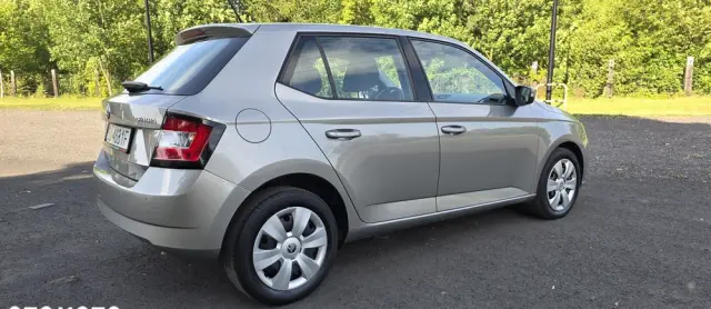 SKODA Fabia 1.4 TDI DSG Drive
