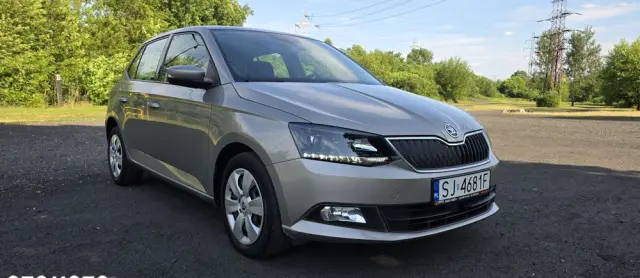 SKODA Fabia 1.4 TDI DSG Drive