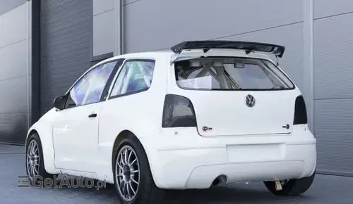 VOLKSWAGEN Polo Rallycross 