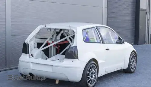 VOLKSWAGEN Polo Rallycross 