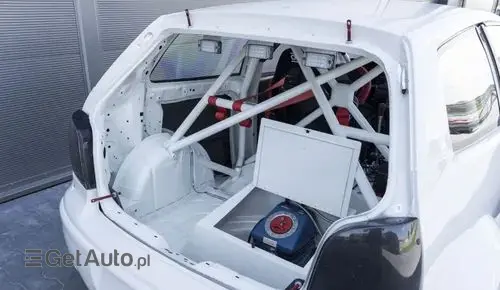 VOLKSWAGEN Polo Rallycross 