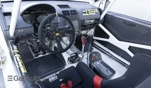 VOLKSWAGEN Polo Rallycross 