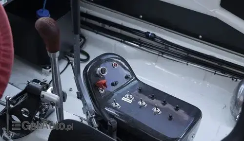 VOLKSWAGEN Polo Rallycross 