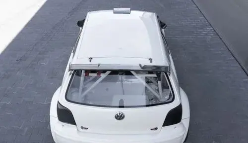 VOLKSWAGEN Polo Rallycross 