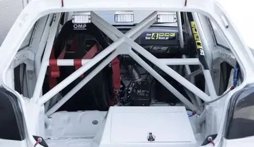 VOLKSWAGEN Polo Rallycross 