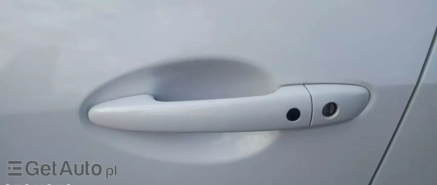 MAZDA 3 2.0 MZR DISI Sports-Line