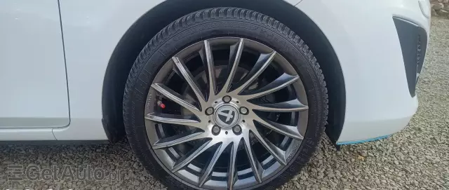 MAZDA 3 2.0 MZR DISI Sports-Line