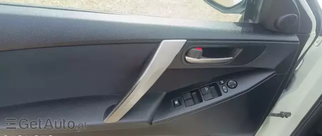 MAZDA 3 2.0 MZR DISI Sports-Line