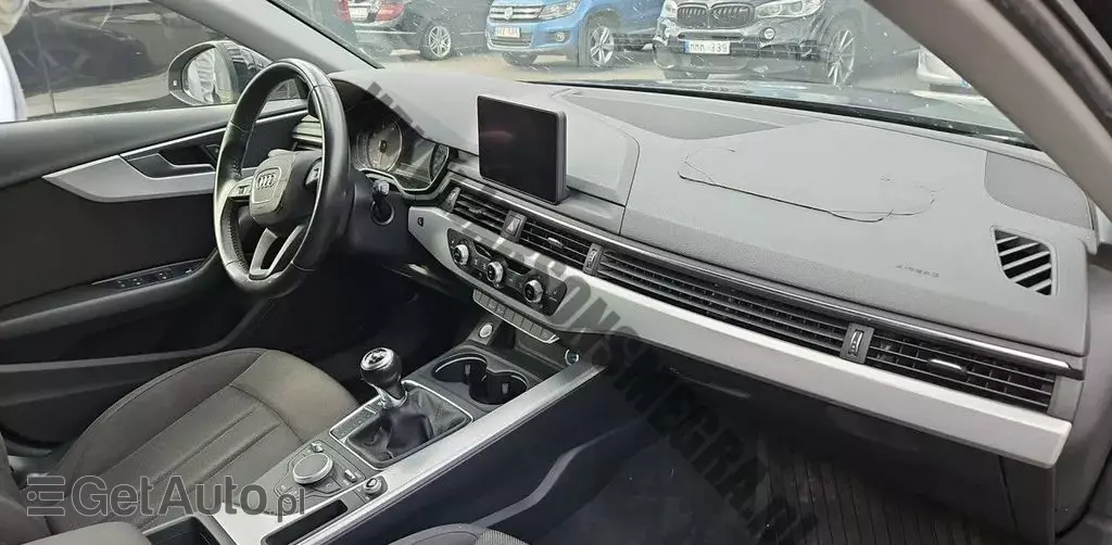 AUDI A4 