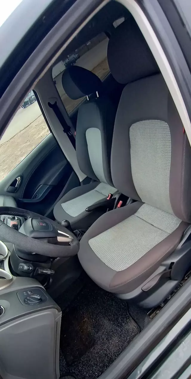 SEAT Ibiza 1.4 (85 KM)