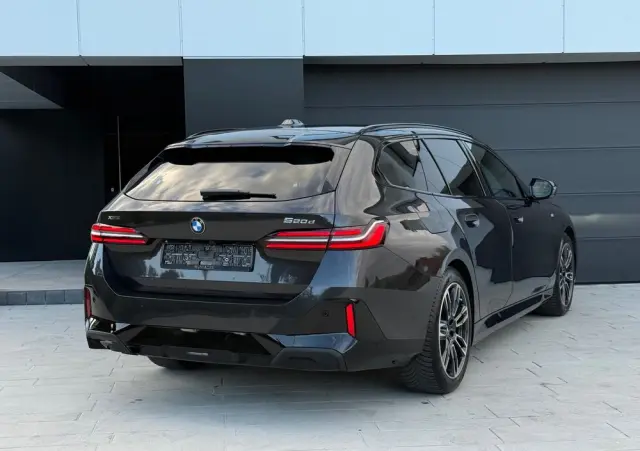 BMW Seria 5 520d xDrive