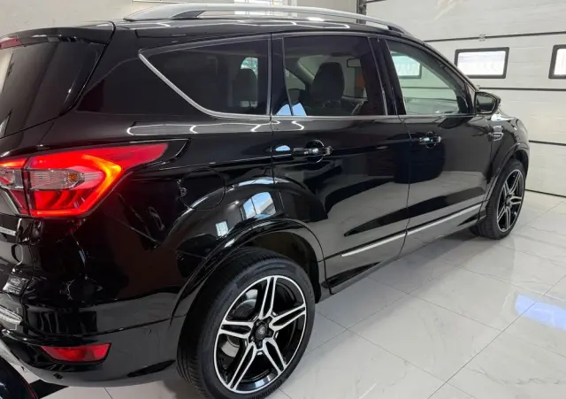 FORD Kuga 1.5 EcoBoost 4x4 Vignale