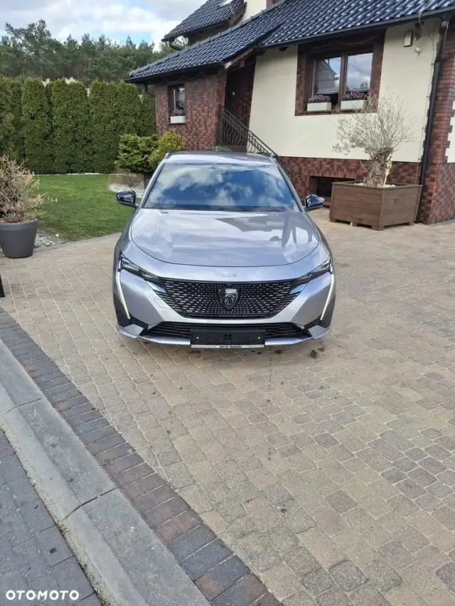 PEUGEOT 308 PureTech 130 EAT8 GT