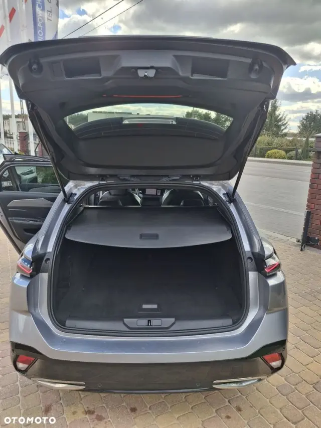 PEUGEOT 308 PureTech 130 EAT8 GT