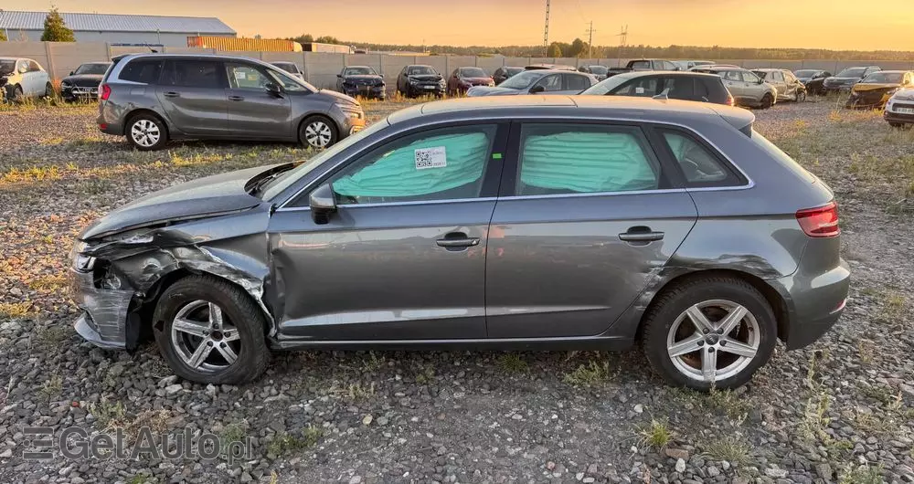 AUDI A3 Sportback 1.6 TDI S tronic sport
