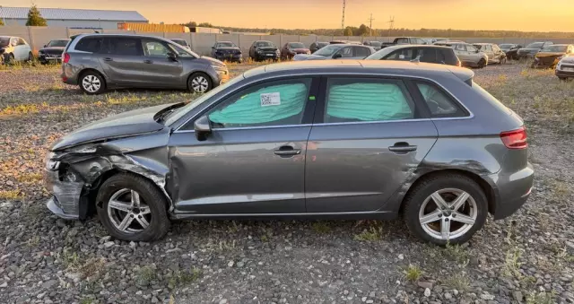 AUDI A3 Sportback 1.6 TDI S tronic sport
