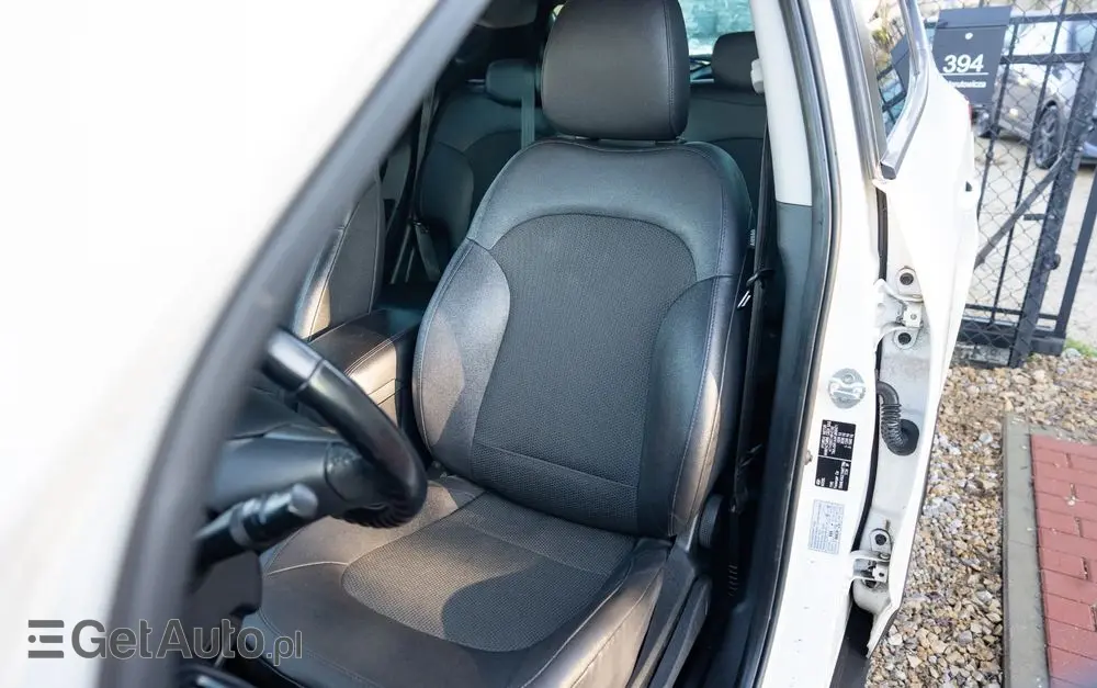 HYUNDAI Ix35 1.6 2WD blue Style