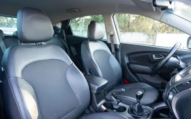 HYUNDAI Ix35 1.6 2WD blue Style