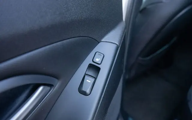 HYUNDAI Ix35 1.6 2WD blue Style