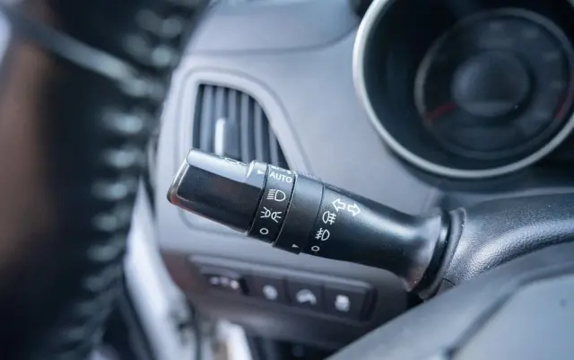 HYUNDAI Ix35 1.6 2WD blue Style