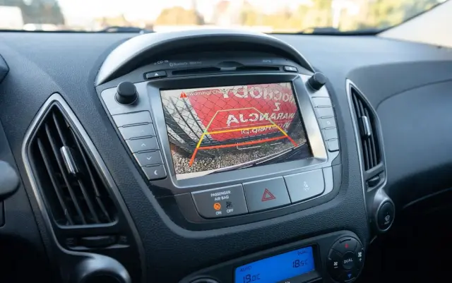 HYUNDAI Ix35 1.6 2WD blue Style