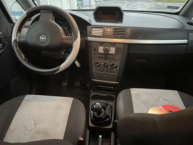 OPEL Meriva 