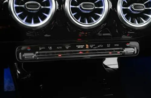 MERCEDES-BENZ Klasa A 