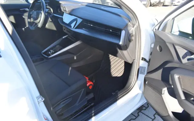 AUDI A3 Sportback 30 TFSI S tronic