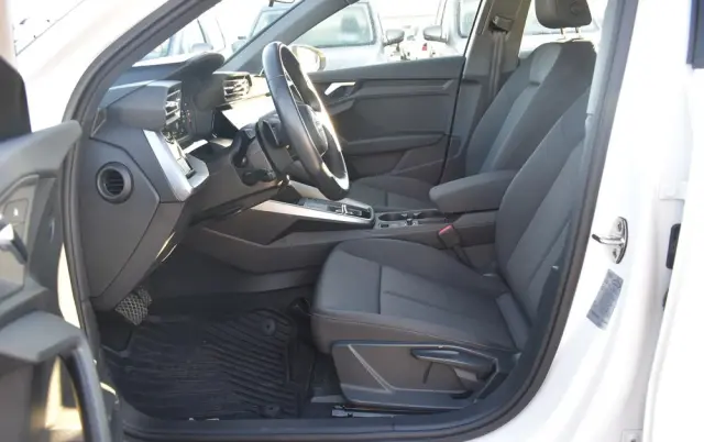 AUDI A3 Sportback 30 TFSI S tronic