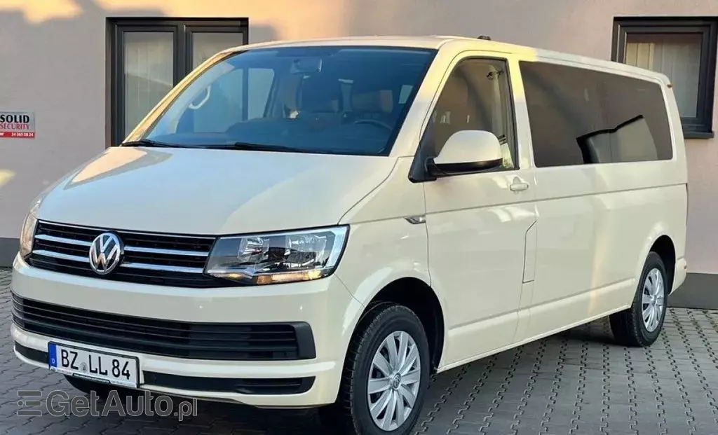 VOLKSWAGEN Caravelle 