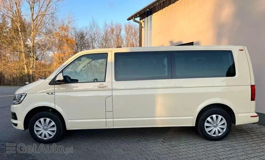 VOLKSWAGEN Caravelle 