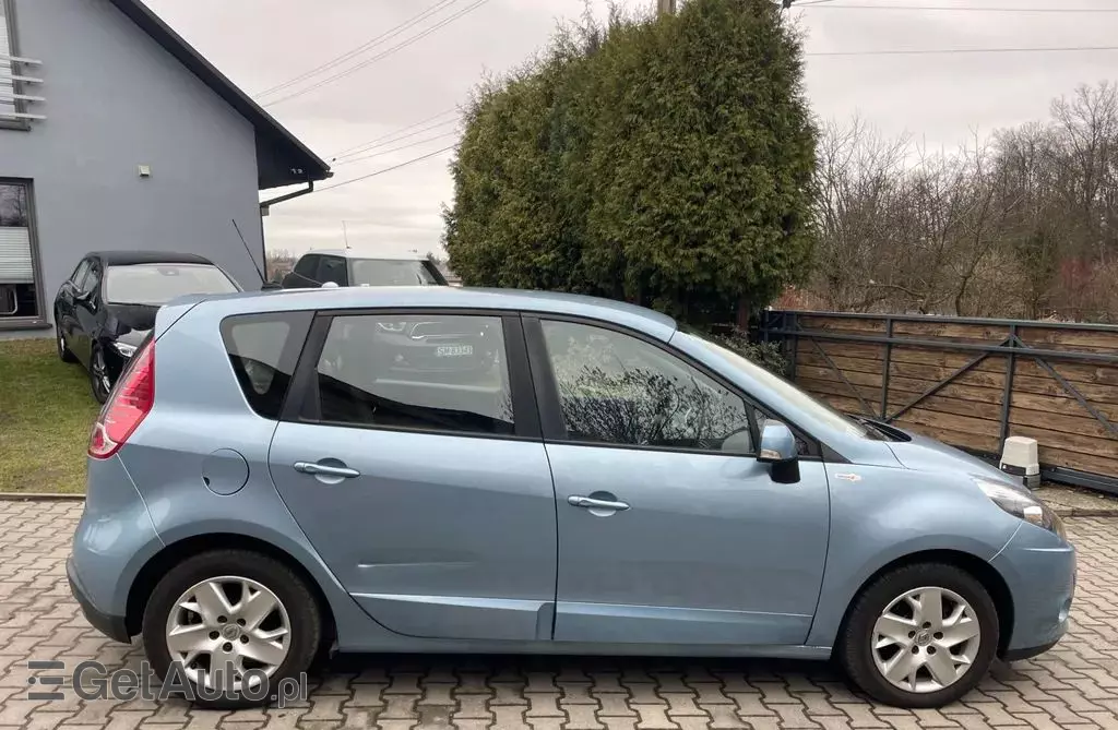 RENAULT Scenic 