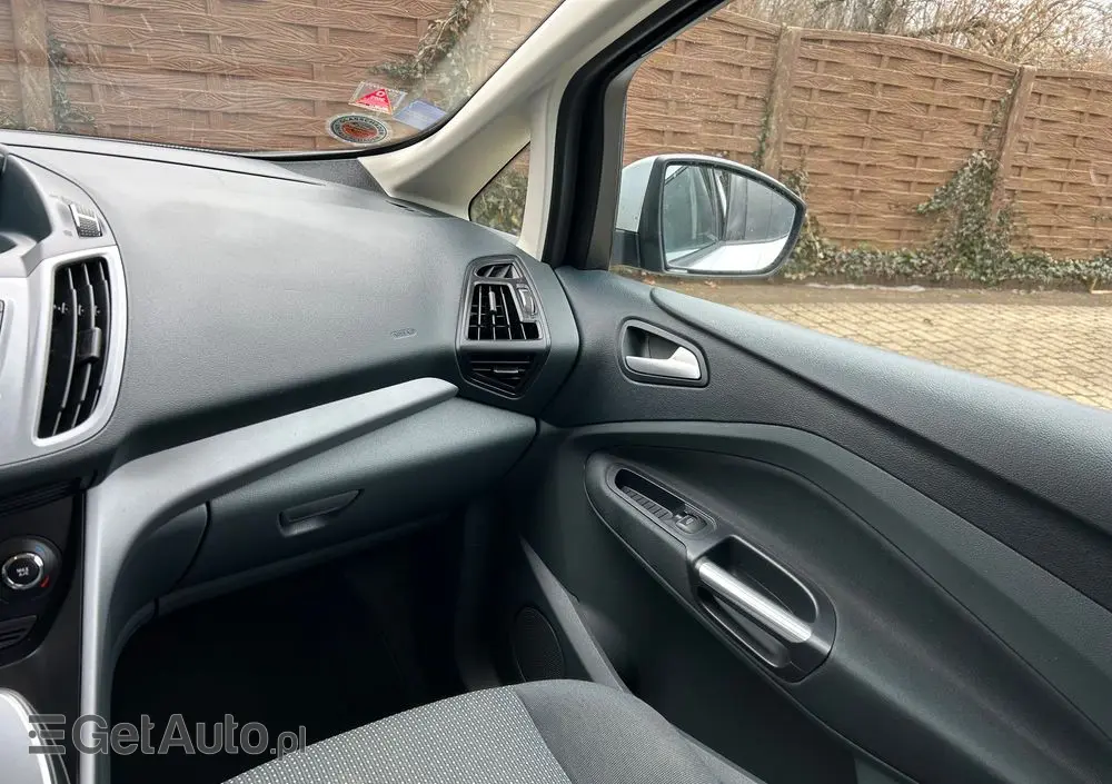 FORD C-MAX 2.0 TDCi Titanium