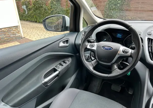 FORD C-MAX 2.0 TDCi Titanium