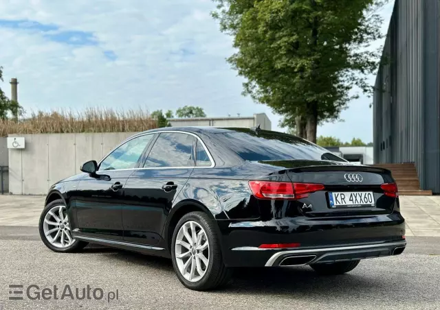 AUDI A4 